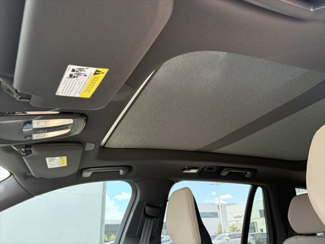 2026 Volvo XC90 Plus, B6 AWD Gas (mild hybrid), Gasoline, Bright, 7 Seats