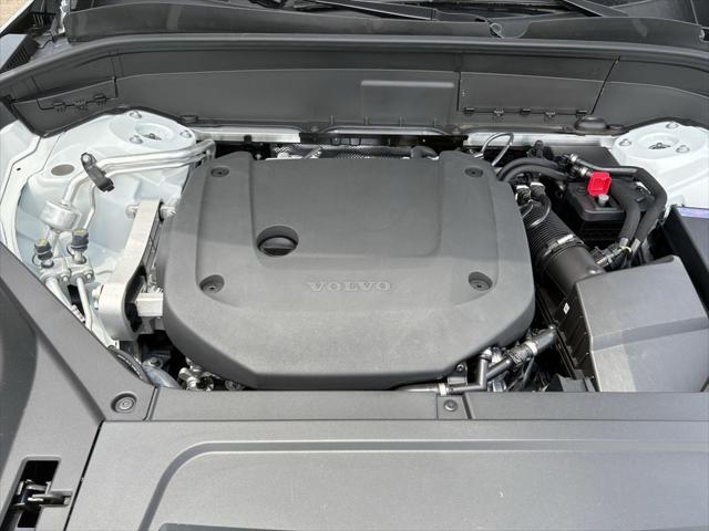 2026 Volvo XC90 Plus, B6 AWD Gas (mild hybrid), Gasoline, Bright, 7 Seats