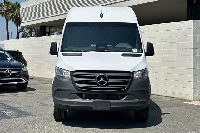 2025 Mercedes-Benz Sprinter 2500 Standard Roof 4-Cyl Diesel HO