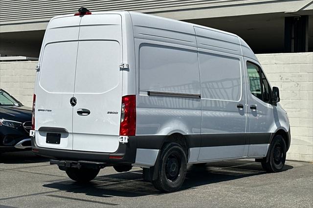 2025 Mercedes-Benz Sprinter 2500 Standard Roof 4-Cyl Diesel HO