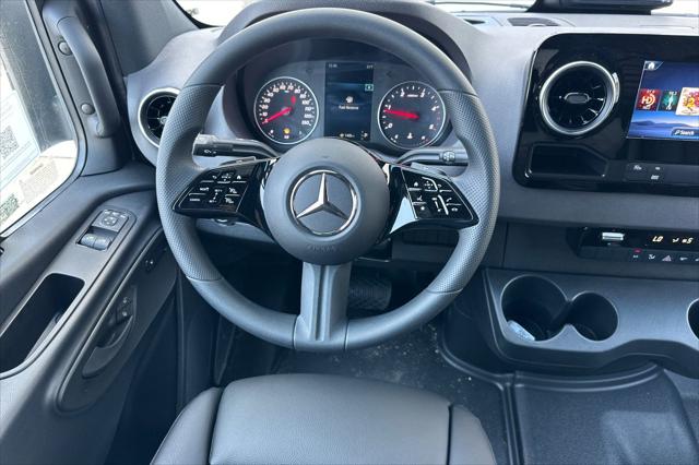 2025 Mercedes-Benz Sprinter 2500 Standard Roof 4-Cyl Diesel HO