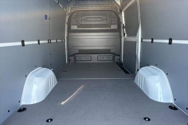 2025 Mercedes-Benz Sprinter 2500 Standard Roof 4-Cyl Diesel HO