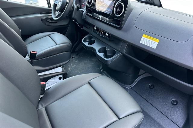 2025 Mercedes-Benz Sprinter 2500 Standard Roof 4-Cyl Diesel HO