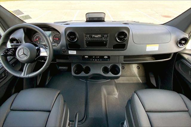 2025 Mercedes-Benz Sprinter 2500 High Roof 4-Cyl Diesel