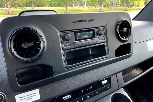 2025 Mercedes-Benz Sprinter 2500 High Roof 4-Cyl Diesel