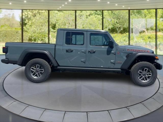 2025 Jeep Gladiator GLADIATOR MOJAVE 4X4