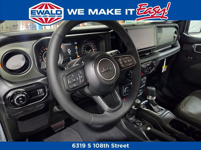 2025 Jeep Gladiator GLADIATOR MOJAVE 4X4