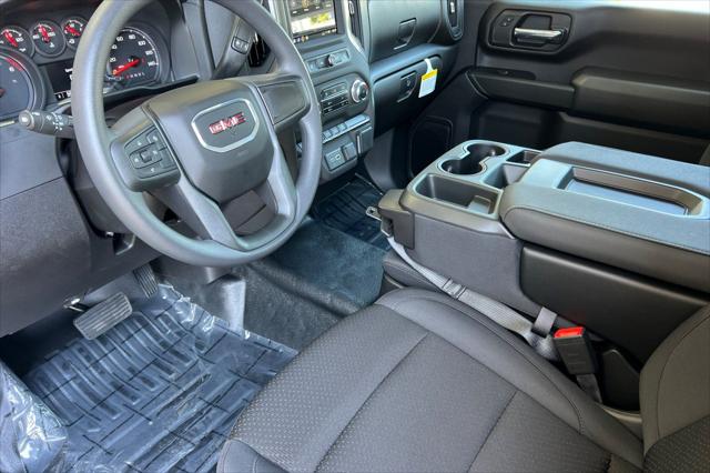 2025 GMC Sierra 2500HD 4WD Regular Cab Long Bed Pro