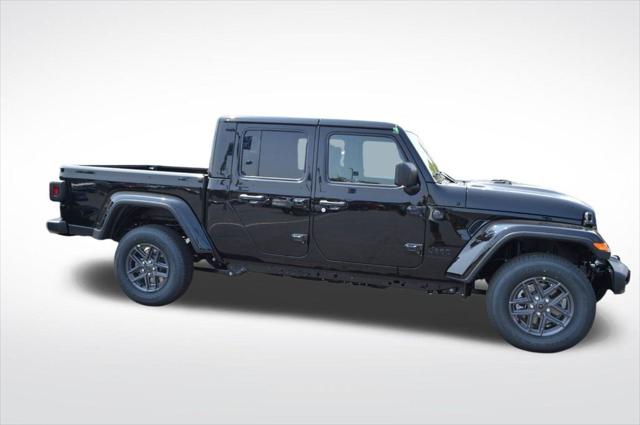 2025 Jeep Gladiator GLADIATOR SPORT S 4X4