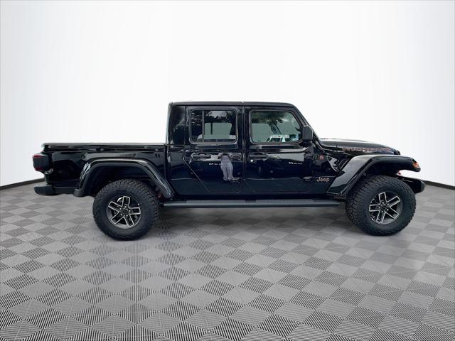 2025 Jeep Gladiator GLADIATOR MOJAVE 4X4
