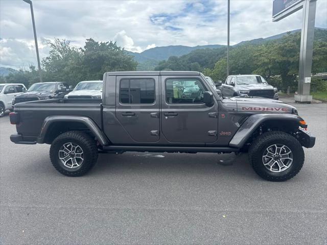 2025 Jeep Gladiator GLADIATOR MOJAVE X 4X4 2025 Jeep Gladiator GLADIATOR MOJAVE X 4X4