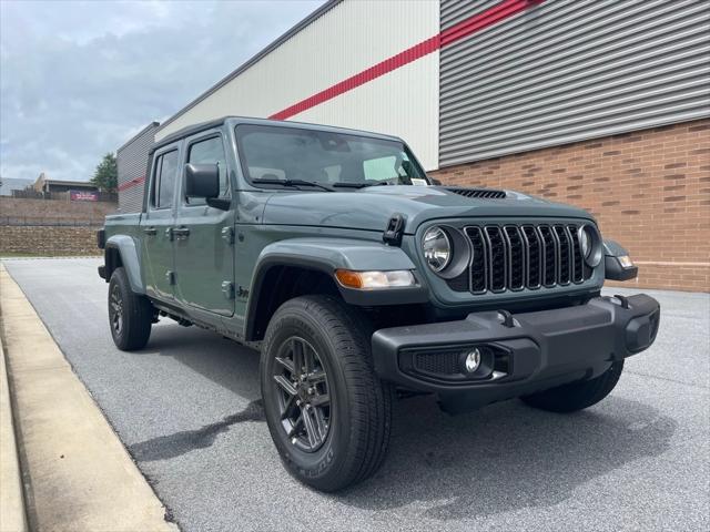 2025 Jeep Gladiator GLADIATOR SPORT S 4X4