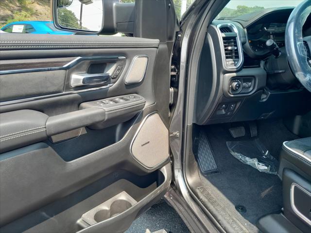 2026 Ram 1500 Laramie Crew Cab 4x4 5'7" Box