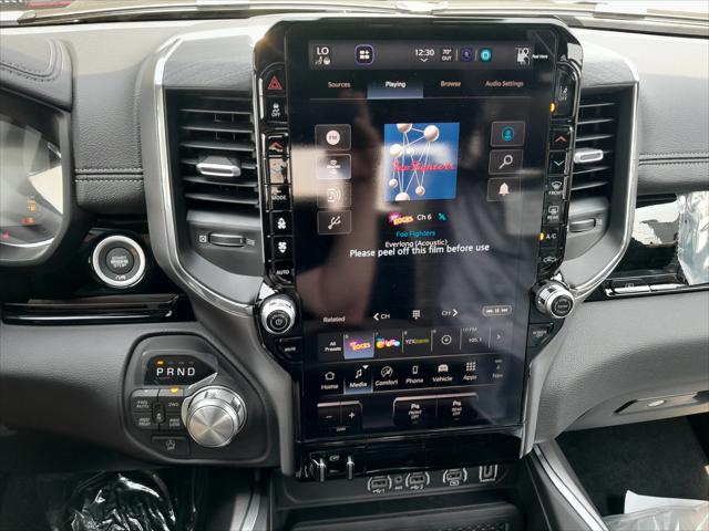 2026 Ram 1500 Laramie Crew Cab 4x4 5'7" Box