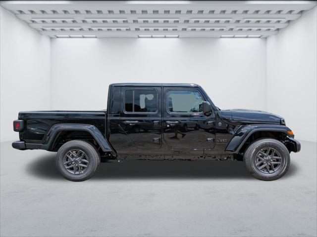 2025 Jeep Gladiator GLADIATOR SPORT S 4X4 2025 Jeep Gladiator GLADIATOR SPORT S 4X4