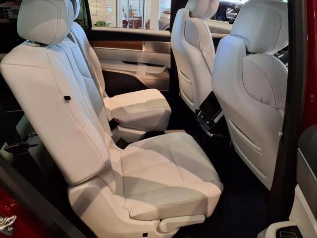 2026 Cadillac iQ Luxury