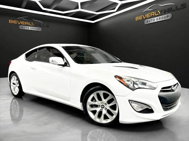 2016 Hyundai Genesis Coupe 3.8 Base