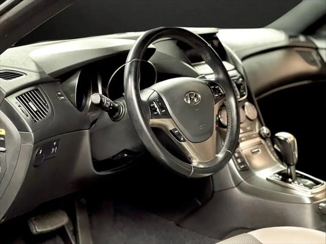 2016 Hyundai Genesis Coupe 3.8 Base