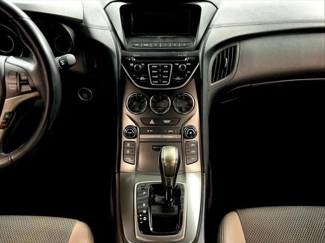 2016 Hyundai Genesis Coupe 3.8 Base