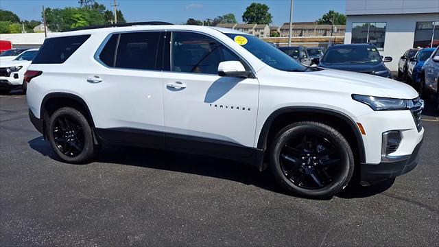 2023 Chevrolet Traverse AWD LT Cloth