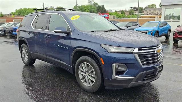 2023 Chevrolet Traverse AWD LT Cloth