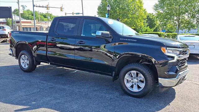 2023 Chevrolet Silverado 1500 4WD Crew Cab Standard Bed LT