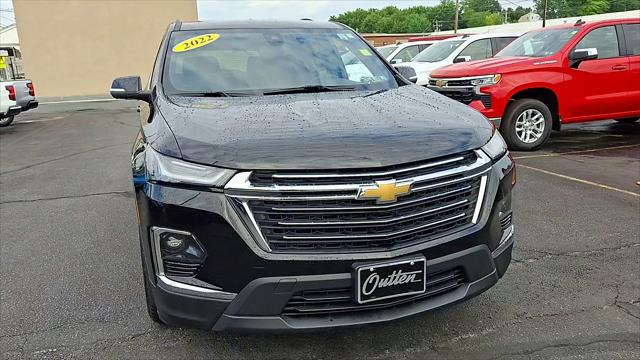 2022 Chevrolet Traverse AWD LT Cloth