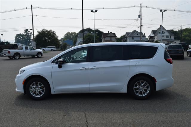 2025 Chrysler Pacifica PACIFICA SELECT