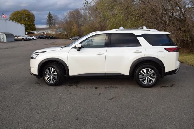 2024 Nissan Pathfinder SL 4WD