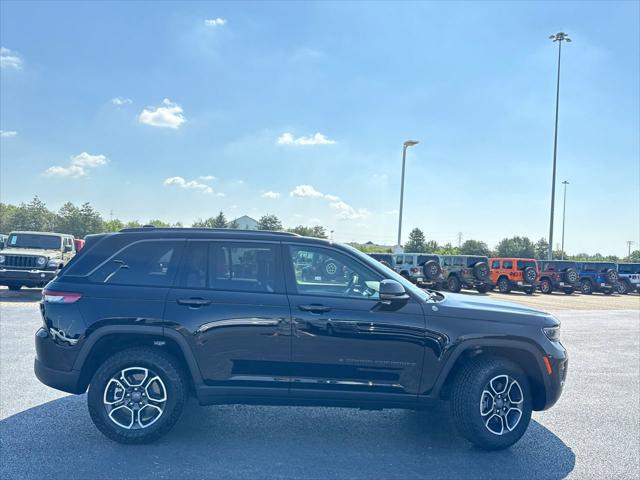 2022 Jeep Grand Cherokee 4xe Trailhawk 4x4