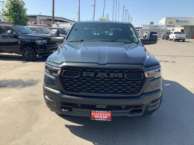 2025 RAM Ram 1500 RAM 1500 WARLOCK CREW CAB 4X4 57 BOX