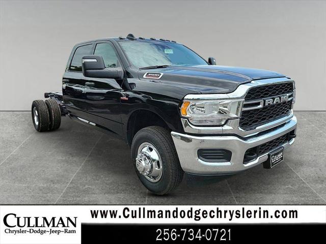 2024 RAM Ram 3500 Chassis Cab RAM 3500 TRADESMAN CREW CAB CHASSIS 4X4 60 CA