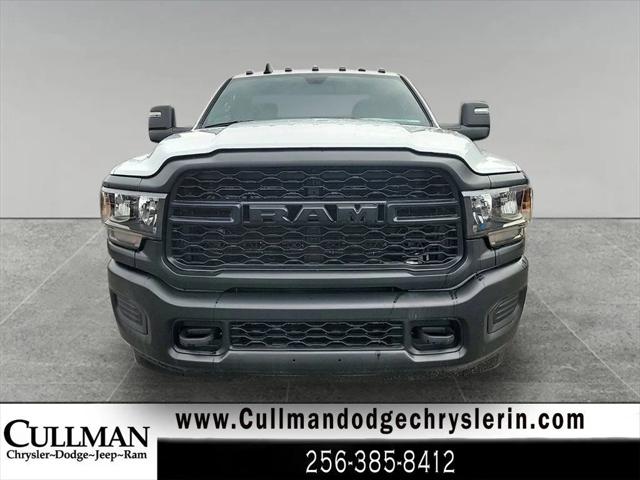 2024 RAM Ram 3500 Chassis Cab RAM 3500 TRADESMAN CHASSIS REGULAR CAB 4X4 84 CA