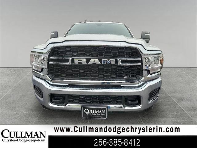 2024 RAM Ram 3500 Chassis Cab RAM 3500 TRADESMAN CREW CAB CHASSIS 4X4 60 CA