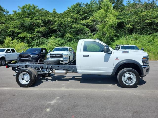2025 RAM Ram 5500 Chassis Cab RAM 5500 TRADESMAN CHASSIS REGULAR CAB 4X4 84 CA