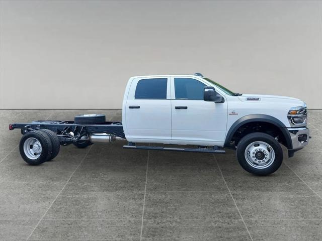 2025 RAM Ram 5500 Chassis Cab RAM 5500 TRADESMAN CHASSIS CREW CAB 4X4 84 CA