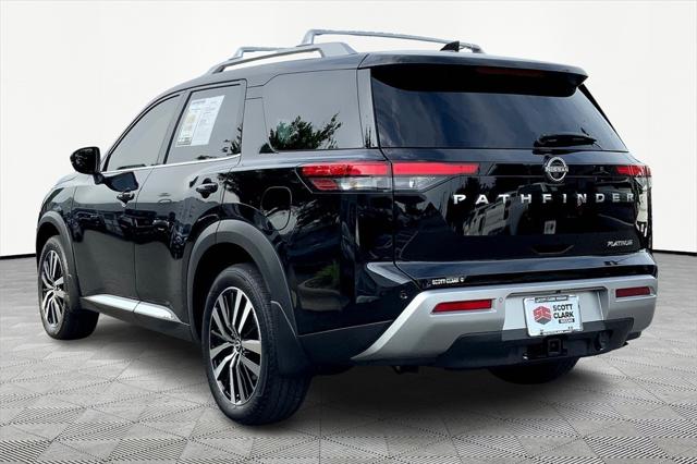 2024 Nissan Pathfinder Platinum FWD