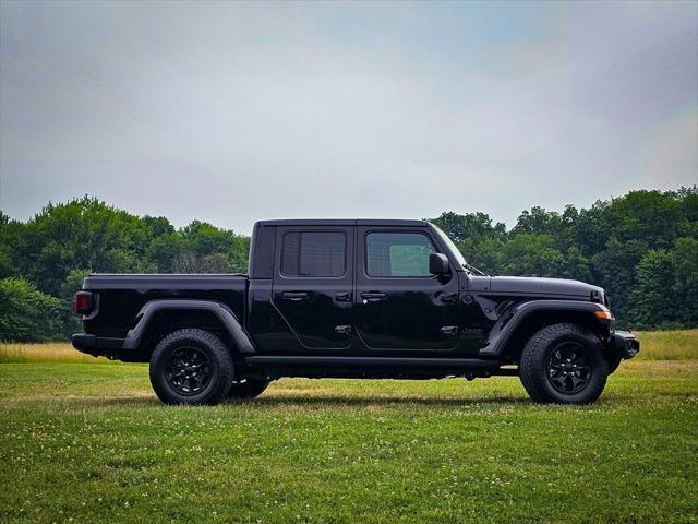 2022 Jeep Gladiator Willys 4x4 2022 Jeep Gladiator Willys 4x4