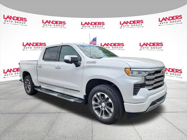 2022 Chevrolet Silverado 1500 4WD Crew Cab Short Bed High Country