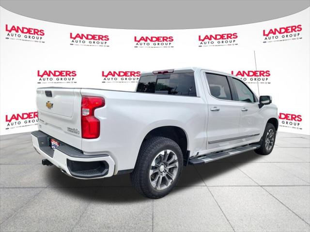 2022 Chevrolet Silverado 1500 4WD Crew Cab Short Bed High Country