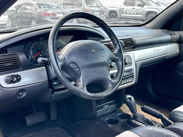 2004 Chrysler Sebring LXi