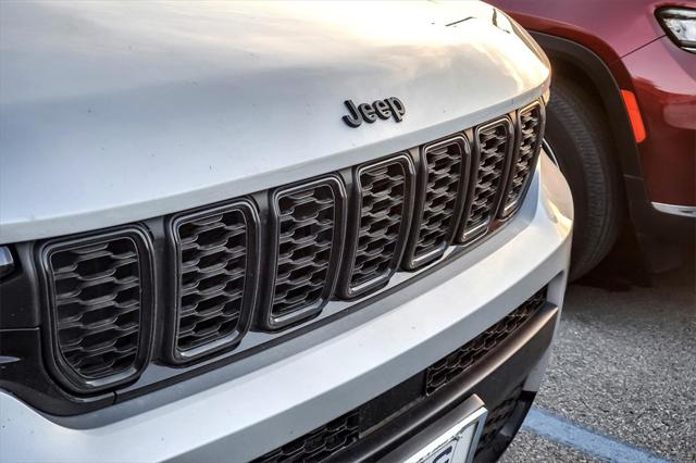 2025 Jeep Grand Cherokee L Altitude X 4x2