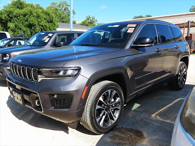 2022 Jeep Grand Cherokee Overland 4x2