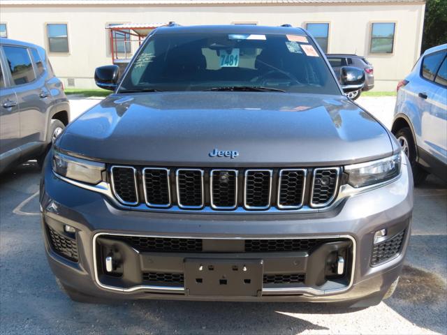 2022 Jeep Grand Cherokee Overland 4x2