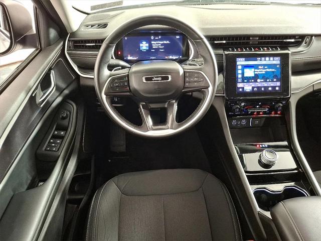 2021 Jeep Grand Cherokee L Laredo 4x4