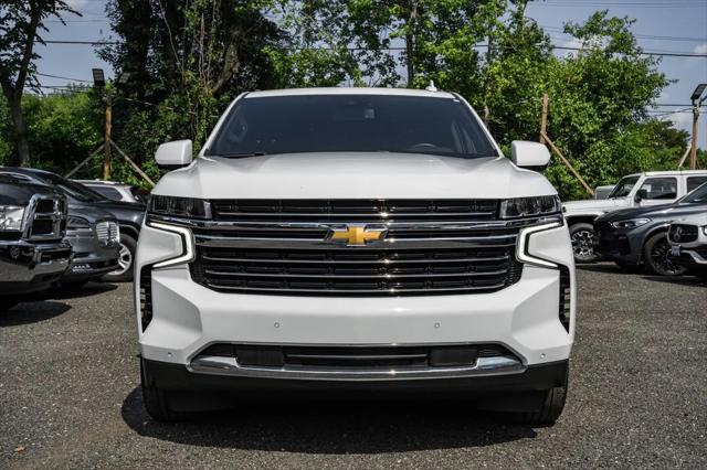 2023 Chevrolet Suburban 4WD LT