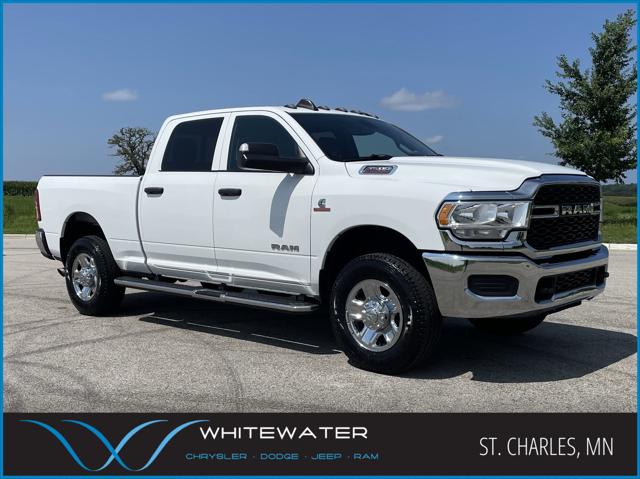 2022 RAM 3500 Tradesman Crew Cab 4x4 64 Box