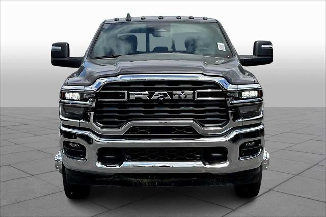 2025 RAM Ram 3500 RAM 3500 TRADESMAN CREW CAB 4X4 8 BOX