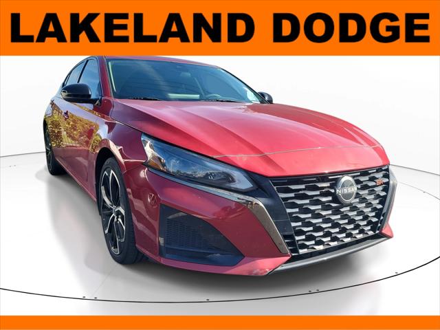 2023 Nissan Altima SR FWD