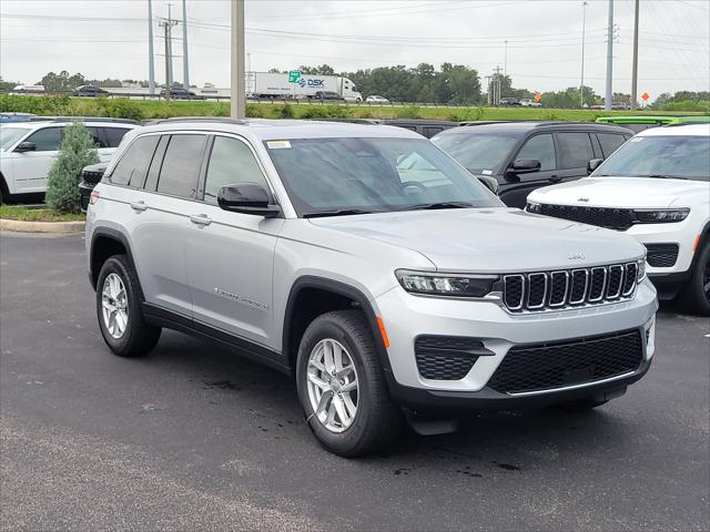 2025 Jeep Grand Cherokee GRAND CHEROKEE LAREDO X 4X2